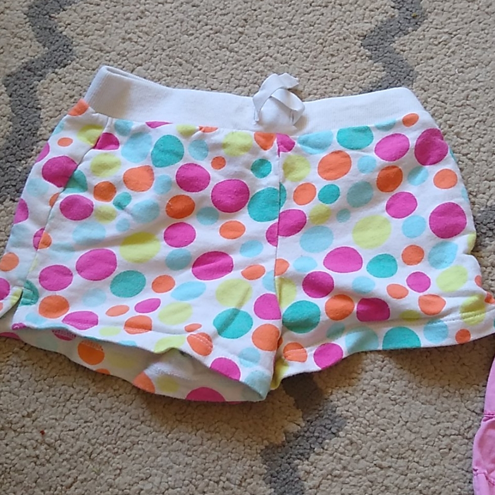Lot of Girls Shorts - Picture 2 of 7